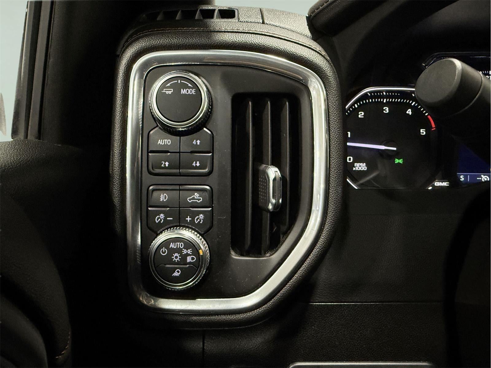 2023 GMC Sierra 2500HD AT4