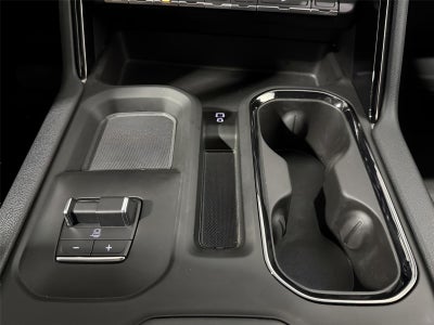 2025 GMC Sierra 2500HD 4WD Crew Cab Standard Bed AT4