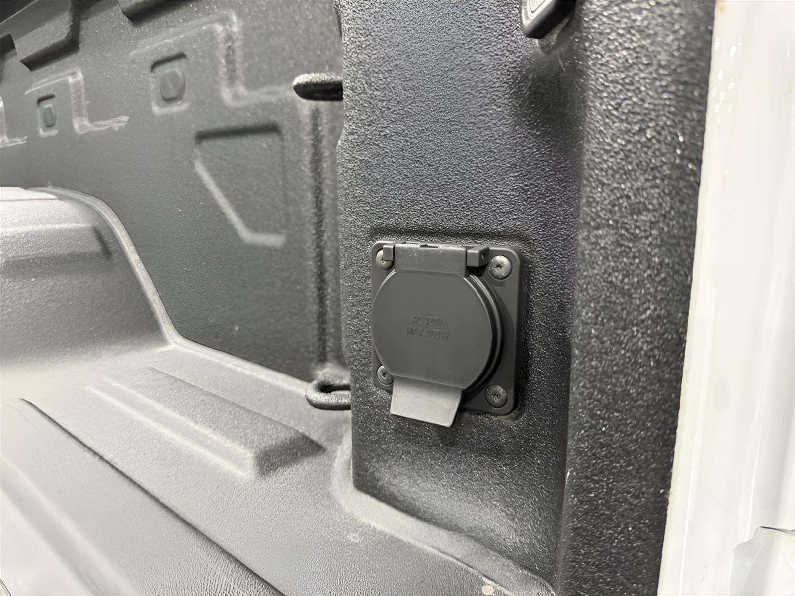 2025 GMC Sierra 2500HD 4WD Crew Cab Standard Bed AT4