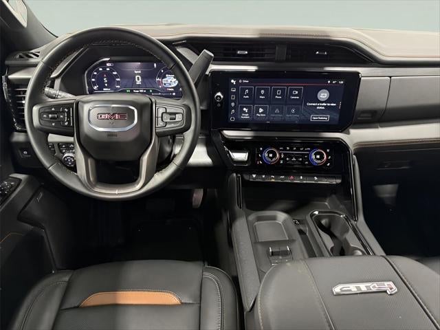 2025 GMC Sierra 2500HD 4WD Crew Cab Standard Bed AT4