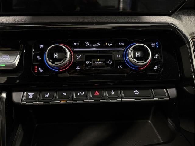 2024 GMC Sierra 3500HD 4WD Crew Cab Standard Bed AT4