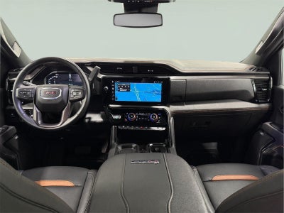 2025 GMC Sierra 2500HD 4WD Crew Cab Standard Bed AT4