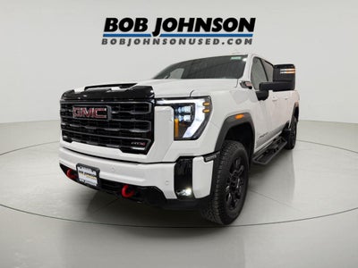 2025 GMC Sierra 2500HD 4WD Crew Cab Standard Bed AT4