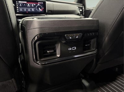 2025 GMC Sierra 2500HD 4WD Crew Cab Standard Bed AT4