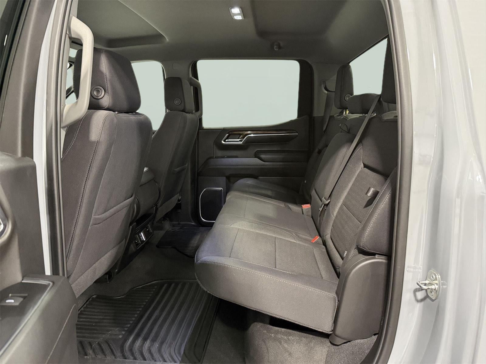 2024 GMC Sierra 1500 4WD Crew Cab Short Box Elevation with 3VL