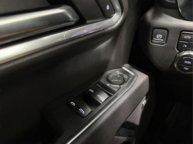 2025 GMC Sierra 1500 Crew Cab, Standard Bed, Elevation, 4WD