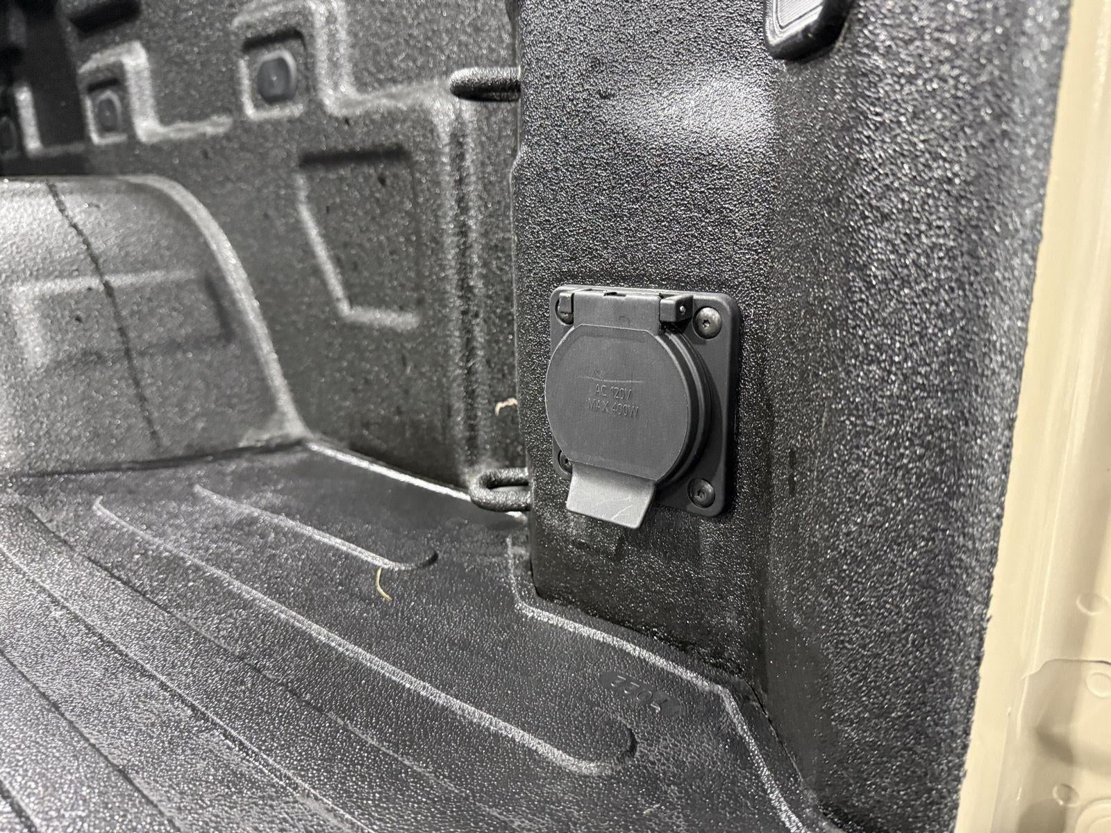 2022 GMC Sierra 1500 4WD Crew Cab Short Box Elevation