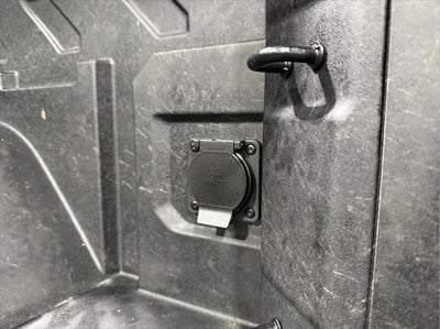 2025 GMC Sierra 1500 4WD Crew Cab Short Box AT4