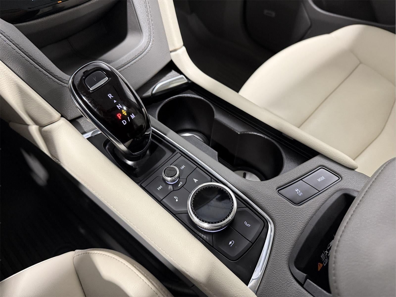 2025 Cadillac XT6 AWD Premium Luxury