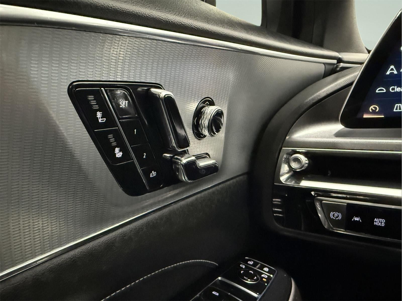 2024 Cadillac LYRIQ Tech RWD