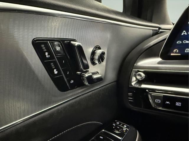 2024 Cadillac LYRIQ Tech RWD