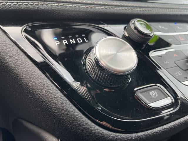 2024 Chrysler Pacifica Limited AWD