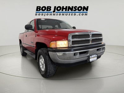 1999 Dodge Ram 1500 2dr Club Cab 139 WB 4WD