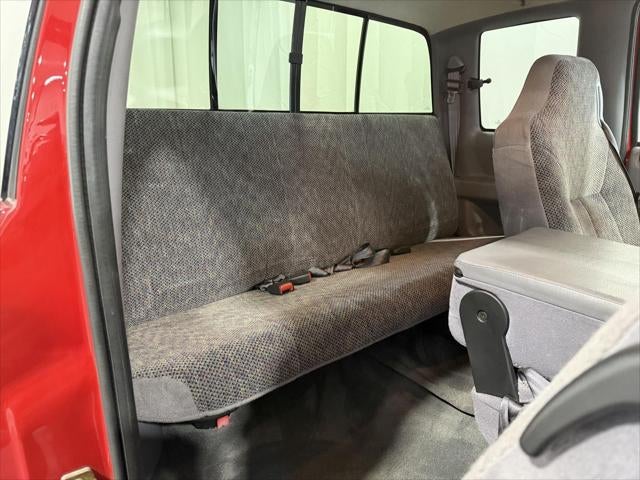 1999 Dodge Ram 1500 2dr Club Cab 139 WB 4WD