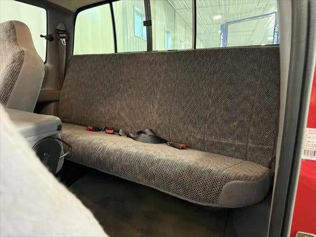 1999 Dodge Ram 1500 2dr Club Cab 139 WB 4WD