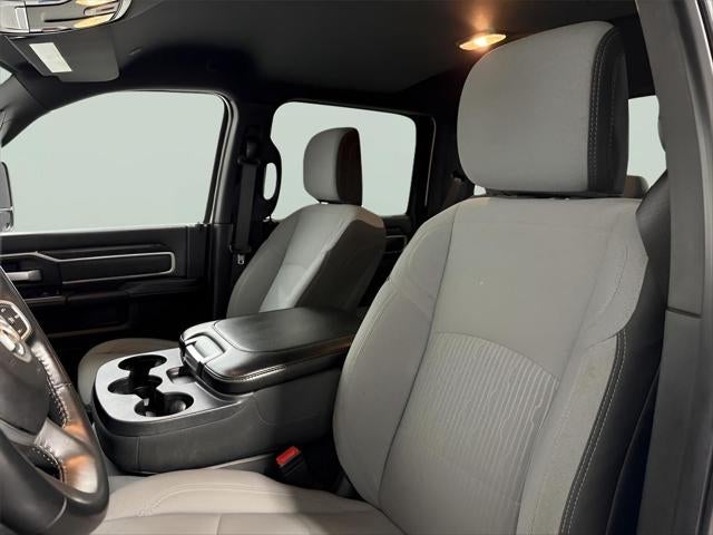 2024 RAM 3500 Big Horn Crew Cab 4x4 8' Box