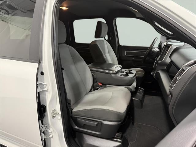 2024 RAM 3500 Big Horn Crew Cab 4x4 8' Box