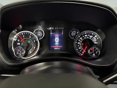 2024 RAM 3500 Big Horn Crew Cab 4x4 8' Box