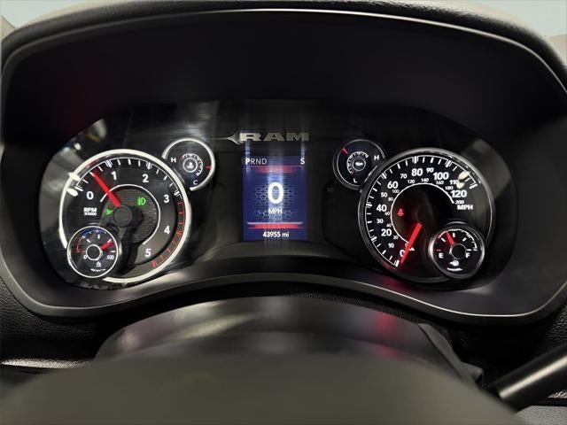 2024 RAM 3500 Big Horn Crew Cab 4x4 8' Box