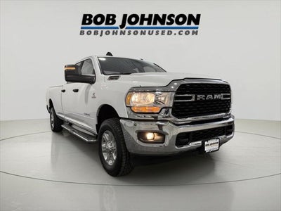 2024 RAM 3500 Big Horn Crew Cab 4x4 8' Box