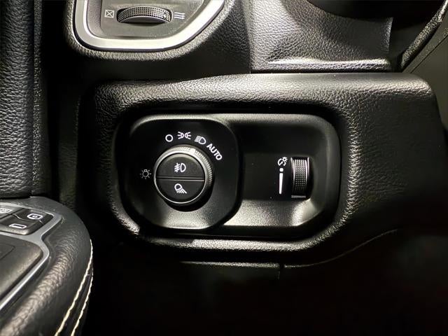 2024 RAM 3500 Big Horn Crew Cab 4x4 8' Box