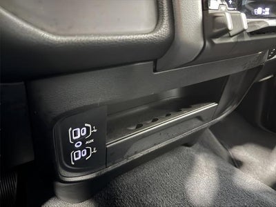 2024 RAM 3500 Big Horn Crew Cab 4x4 8' Box