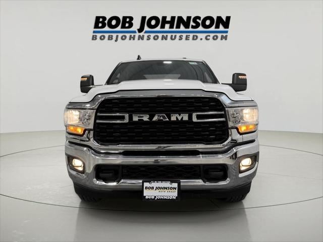 2024 RAM 3500 Big Horn Crew Cab 4x4 8' Box
