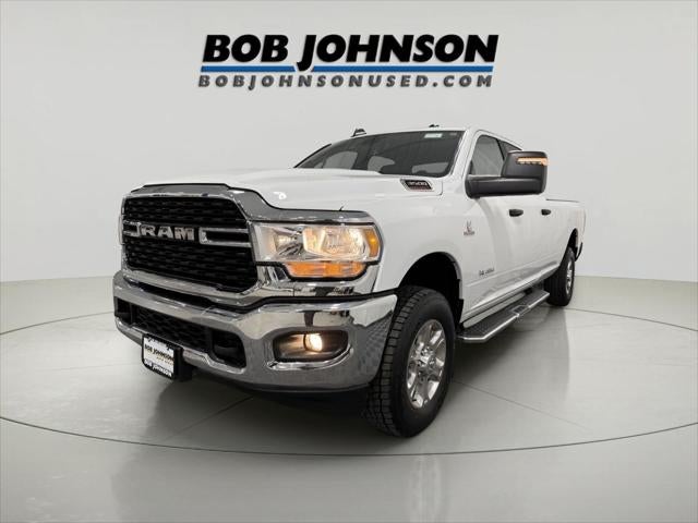 2024 RAM 3500 Big Horn Crew Cab 4x4 8' Box