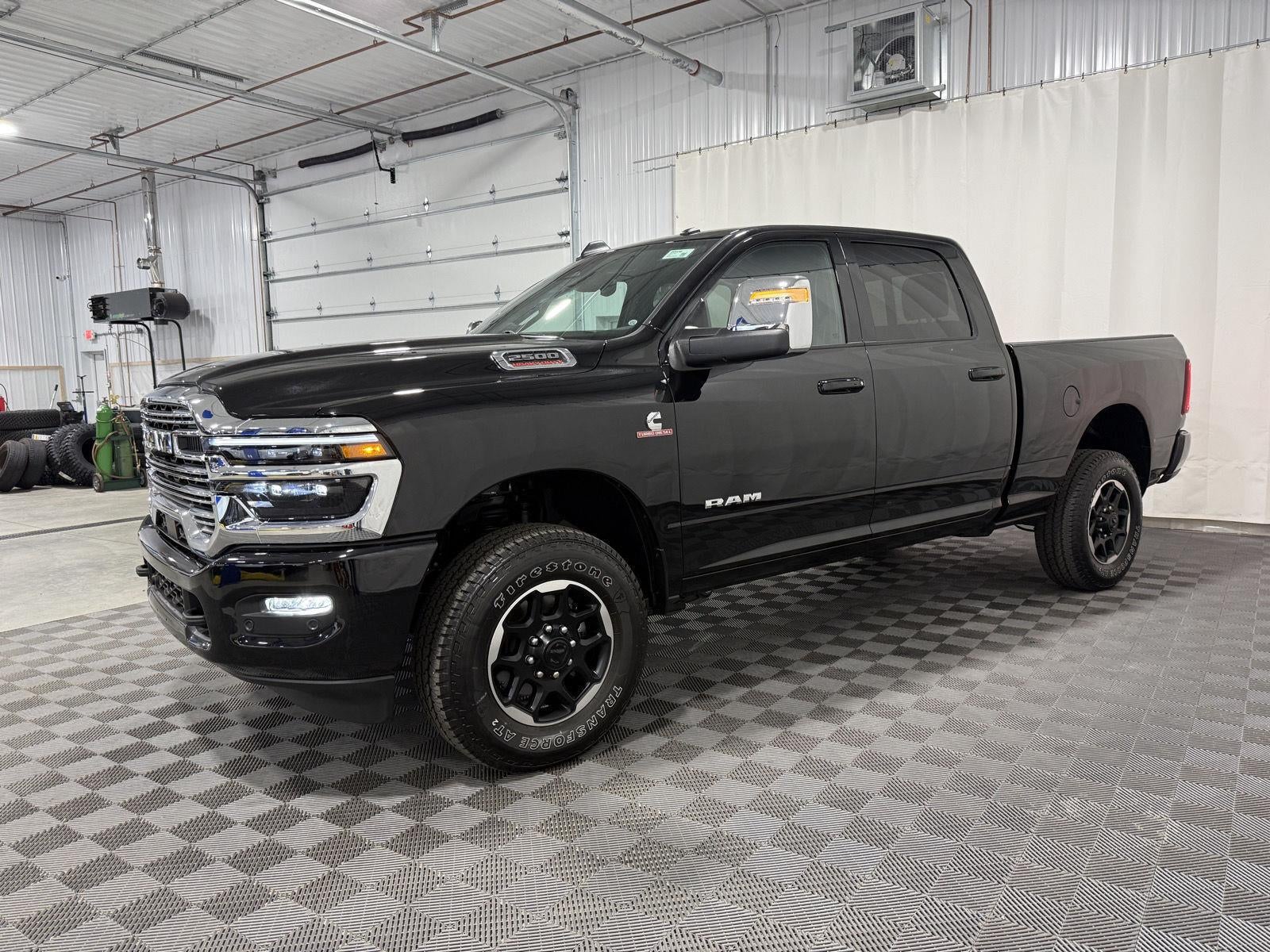 2026 RAM 2500 Laramie Crew Cab 4x4 6'4' Box