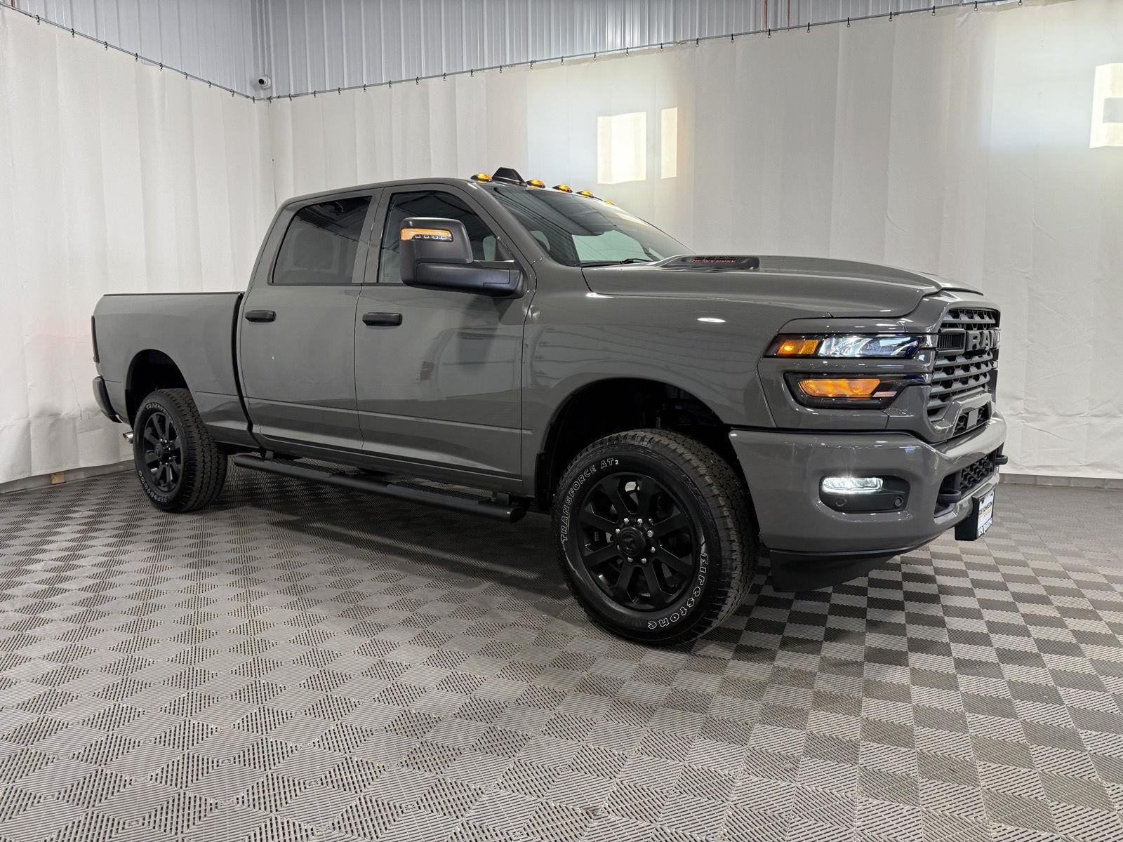 2026 RAM 2500 Black Express Honeoye Falls NY | Jessica Chevrolet ...