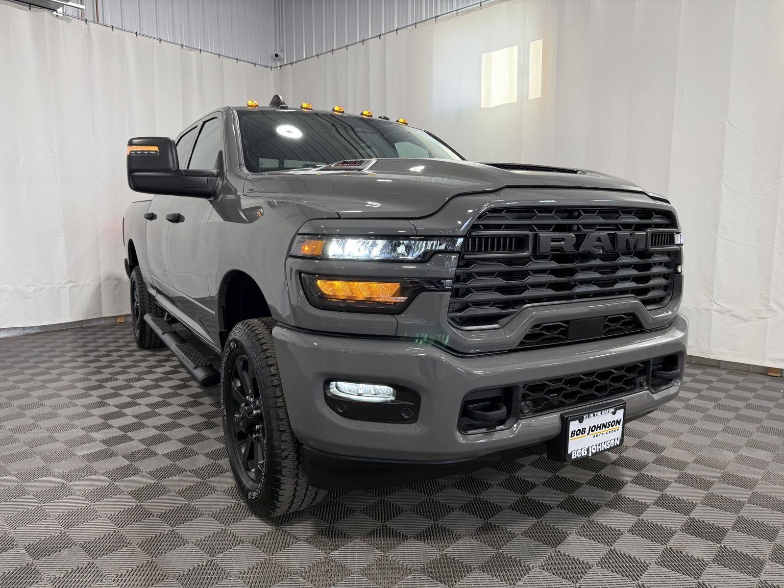 2026 RAM 2500 Black Express Honeoye Falls NY | Jessica Chevrolet ...