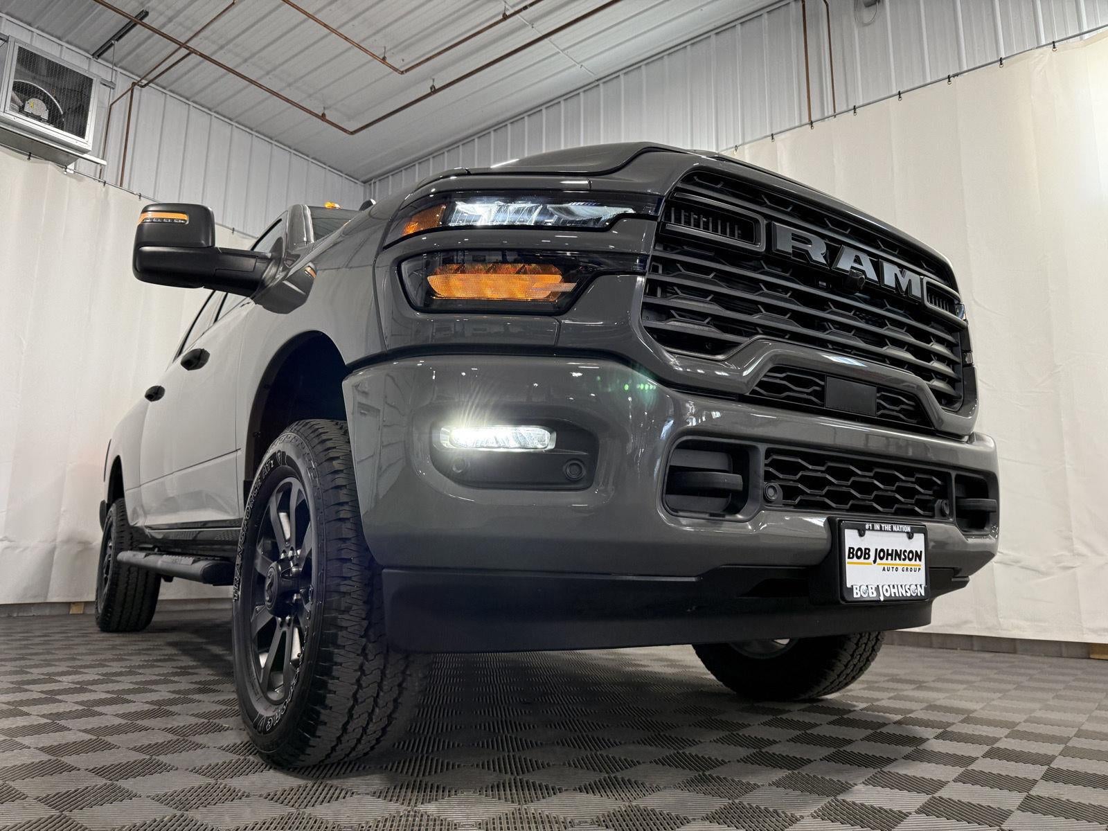 2026 RAM 2500 Black Express Honeoye Falls NY | Jessica Chevrolet ...