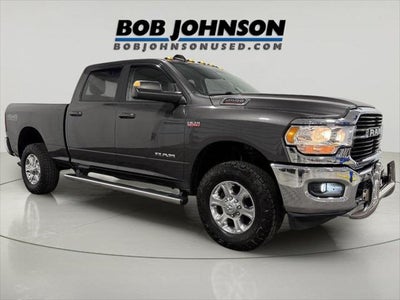 2020 RAM 2500 Big Horn Crew Cab 4x4 6'4' Box