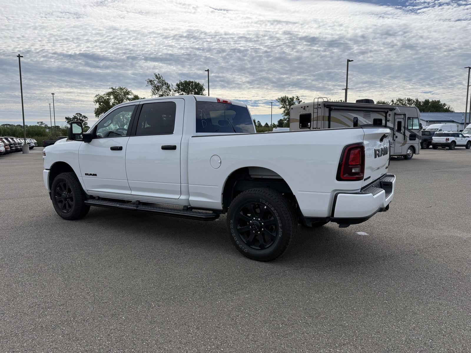 2026 RAM 2500 Big Horn Crew Cab 4x4 6'4' Box