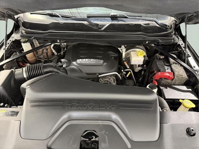 2019 RAM 2500 Big Horn Crew Cab 4x4 6'4' Box