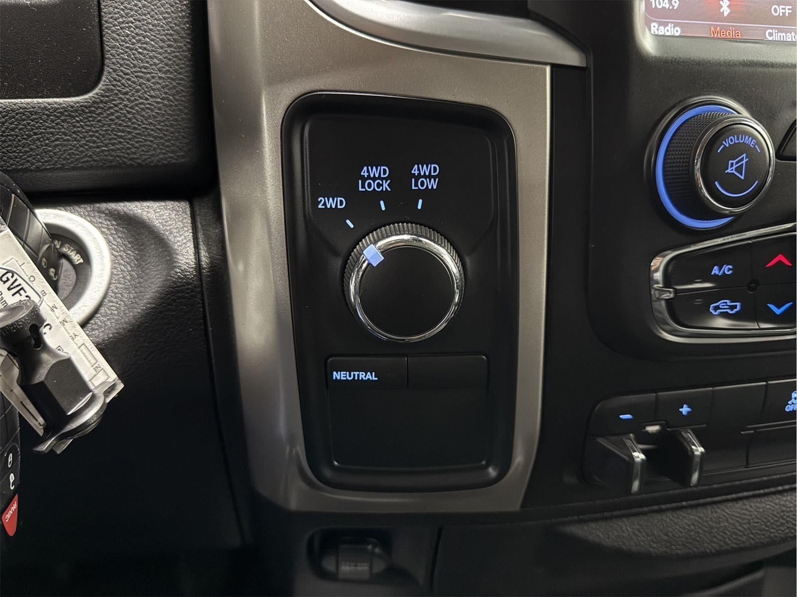 2018 RAM 2500 SLT Crew Cab 4x4 6'4' Box