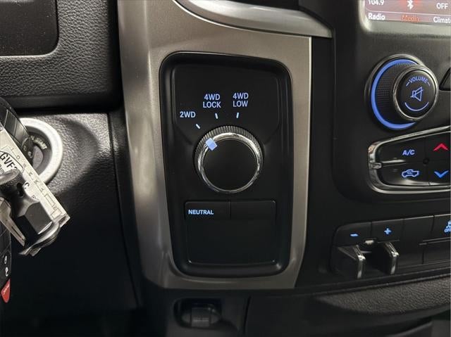 2018 RAM 2500 SLT Crew Cab 4x4 6'4' Box