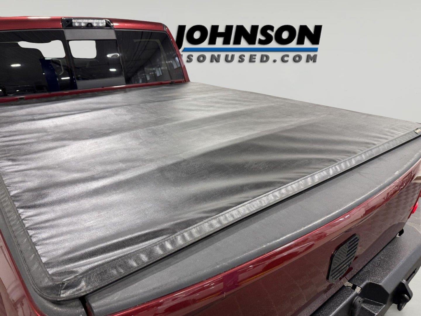 2019 RAM 2500 Laramie Crew Cab 4x4 6'4' Box