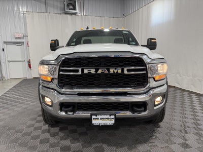 2024 RAM 5500 Chassis Tradesman/SLT