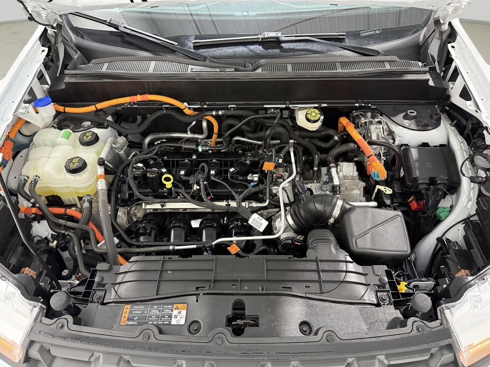 2023 Ford Maverick XL