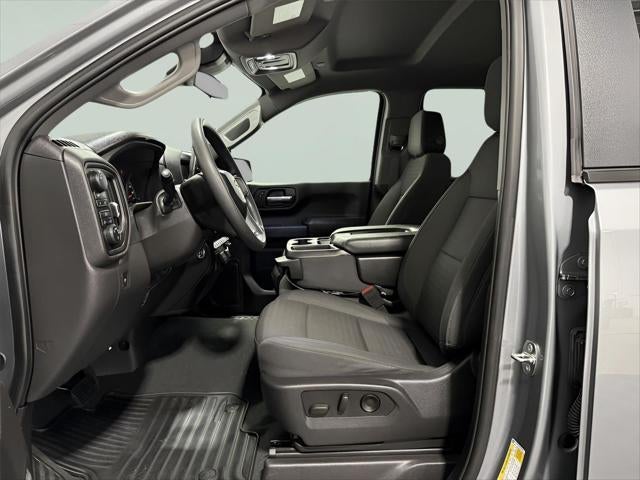 2024 Chevrolet Silverado 1500 4WD Crew Cab Short Bed Custom