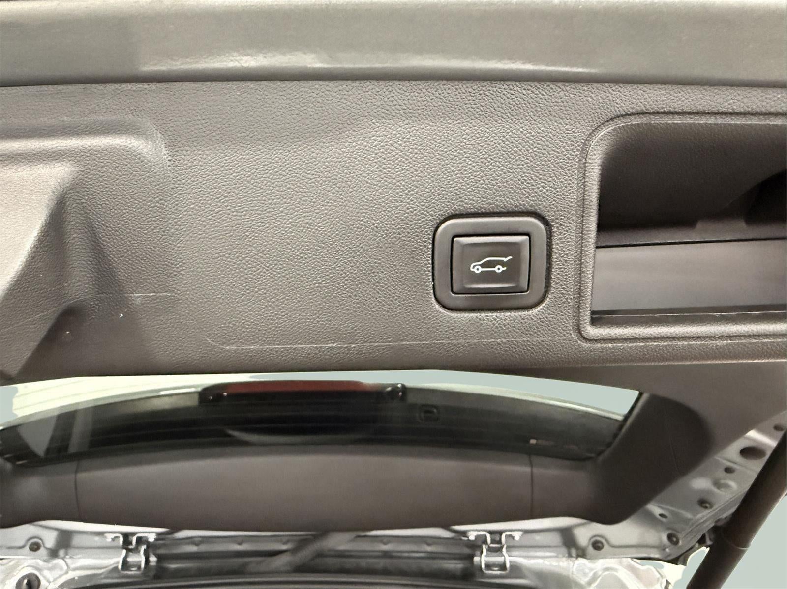 2023 GMC Terrain AWD SLT