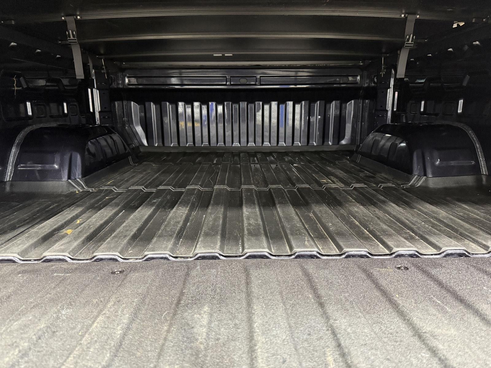 2024 GMC Sierra 1500 4WD Crew Cab Short Box Elevation with 3VL