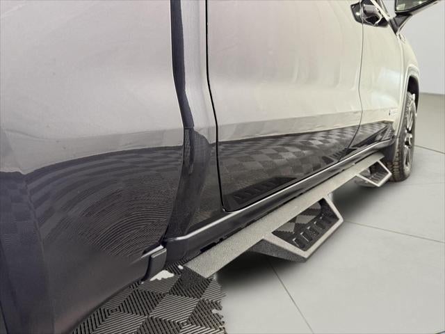 2024 GMC Sierra 1500 4WD Crew Cab Short Box Elevation with 3VL