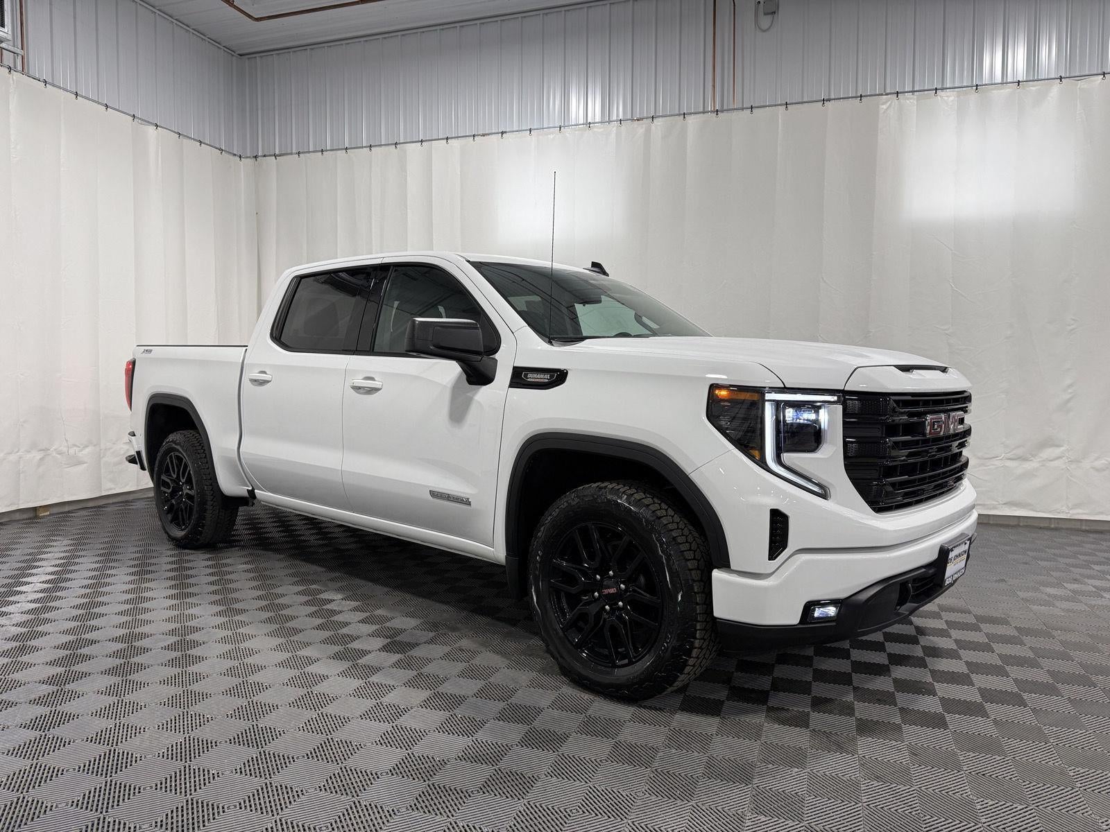 2025 GMC Sierra 1500 Elevation
