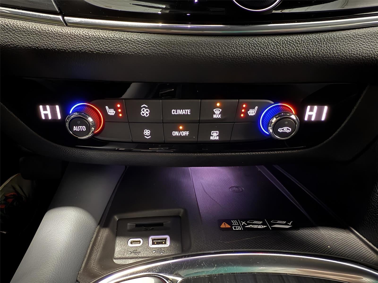 2024 Buick Enclave Essence AWD