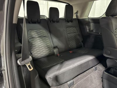 2022 Nissan Pathfinder SV 4WD