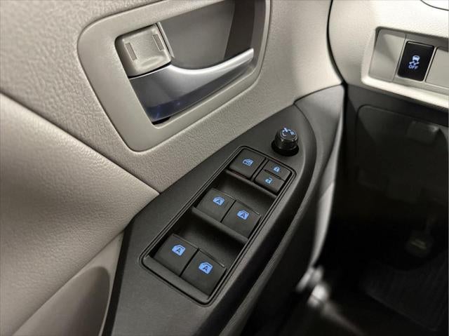 2020 Toyota Sienna LE