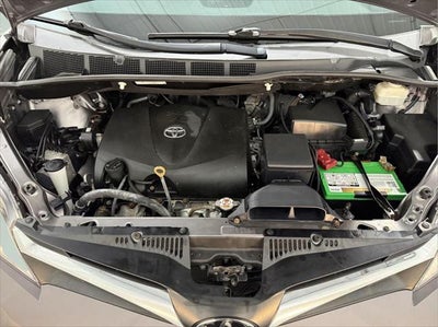 2020 Toyota Sienna LE