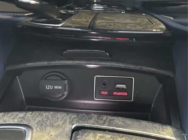 2015 Kia K900 Luxury